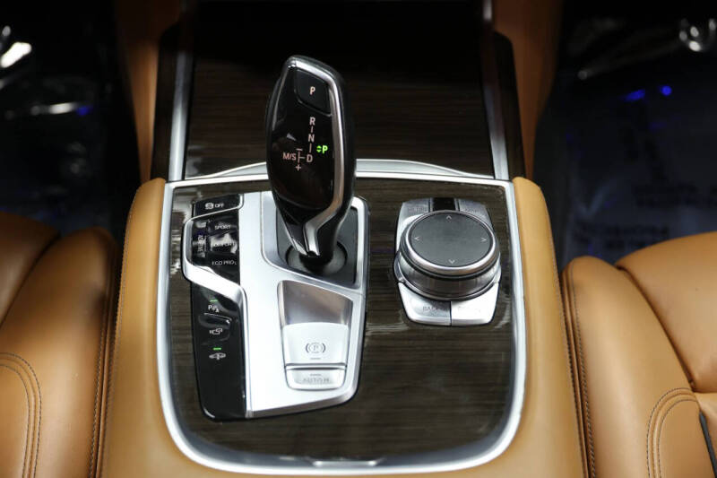 2016 BMW 7 Series 750i xDrive