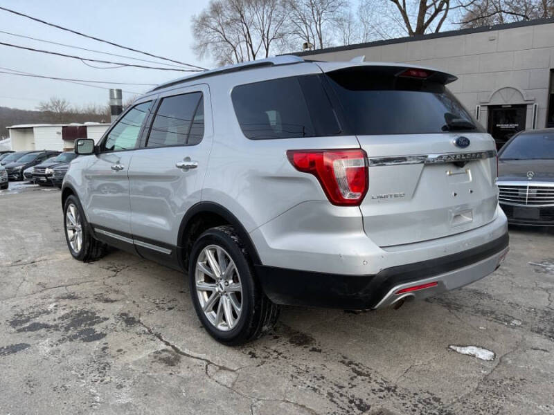 2017 Ford Explorer Limited
