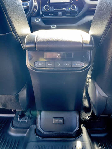 2022 Toyota Highlander XSE