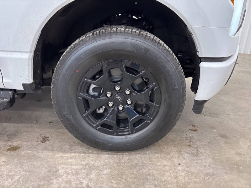 2025 Ford F-150 Lightning XLT