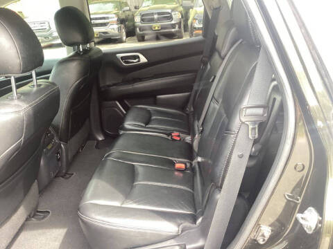 2015 Nissan Pathfinder
