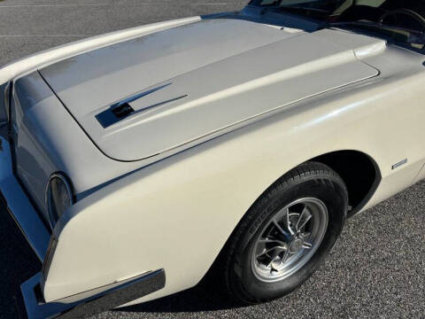 1963 Studebaker Avanti