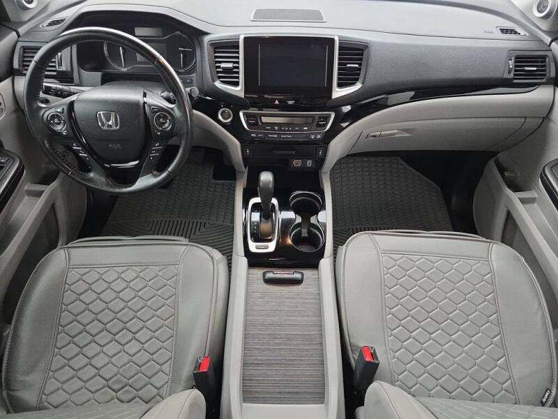 2019 Honda Ridgeline RTL-E