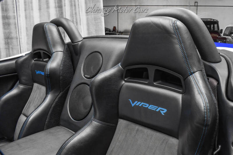 2005 Dodge Viper SRT-10