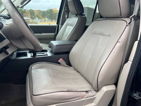 2011 Ford Expedition EL XLT