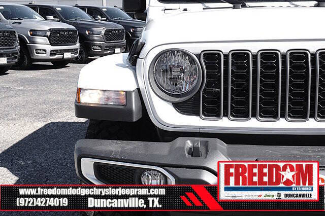 2025 Jeep Gladiator High Tide