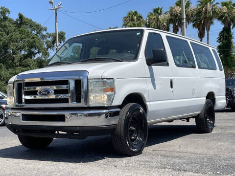 2009 Ford E-Series E-350 SD XLT