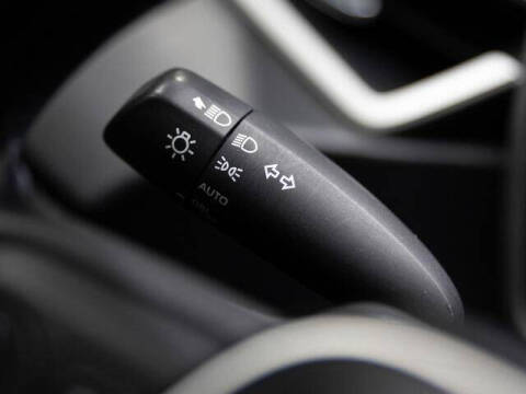 2020 Toyota Corolla Hatchback SE