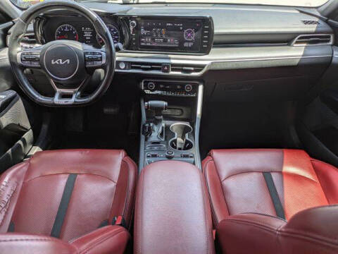 2022 Kia K5