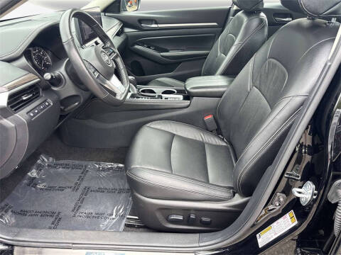 2024 Nissan Altima 2.5 SL