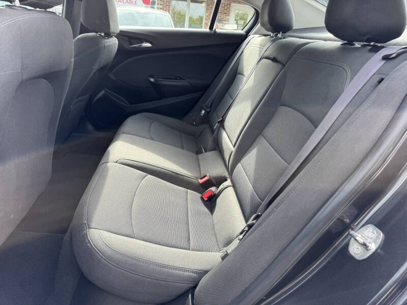 2017 Chevrolet Cruze LT Auto