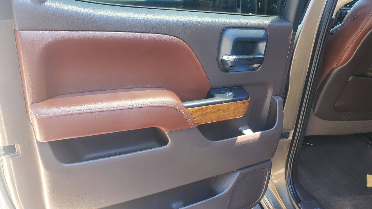 Used Car 2015 Chevrolet Silverado 1500  High Country 4x4 4dr Crew Cab 6.5 Ft. Sb For Sale Under $25,000 In San Antonio, Texas