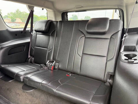 2017 Chevrolet Suburban LT
