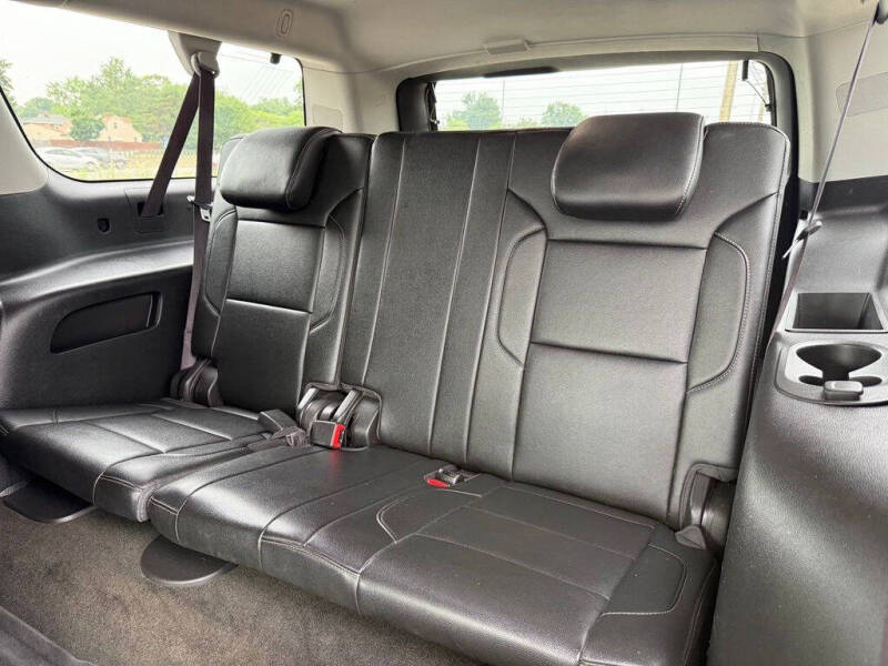 2017 Chevrolet Suburban LT