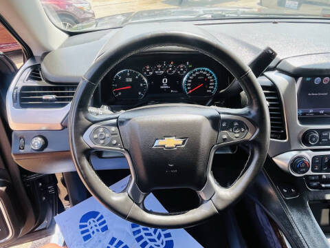 2017 Chevrolet Suburban LT