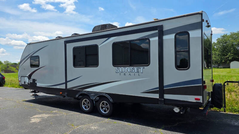 2018 Keystone RV SunSet Trail Super Lite