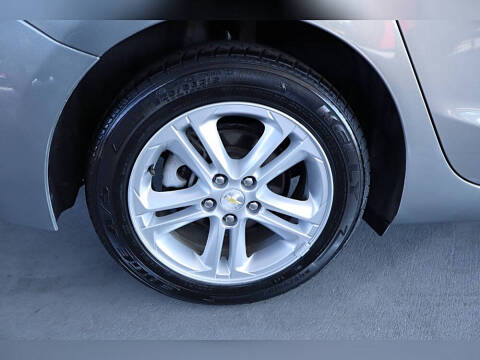 2018 Chevrolet Cruze LT Auto