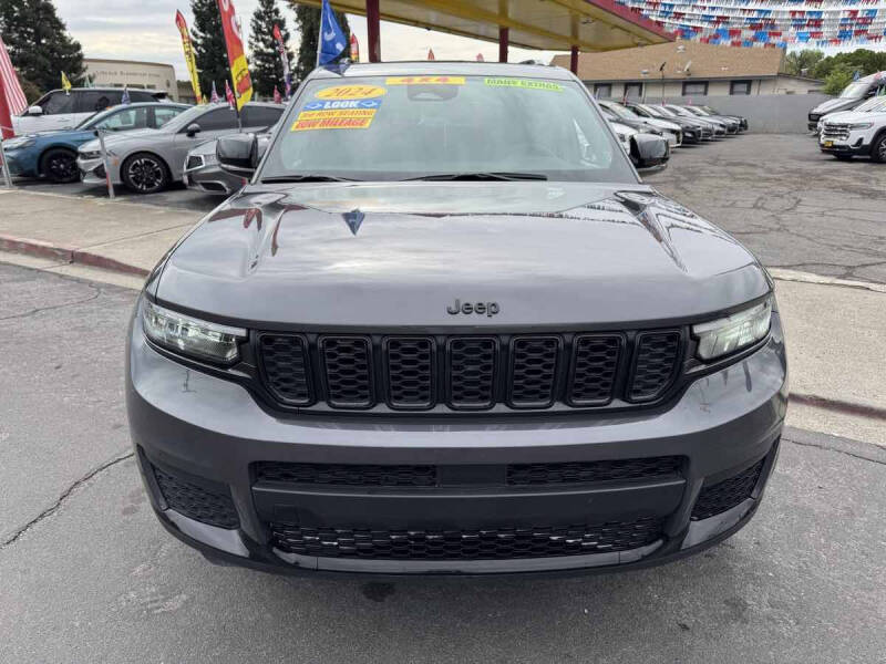 2024 Jeep Grand Cherokee L Altitude