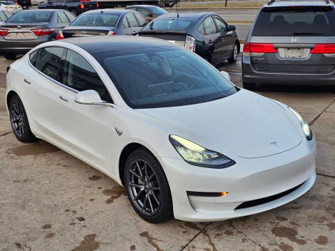 2020 Tesla Model 3 Standard Range Plus