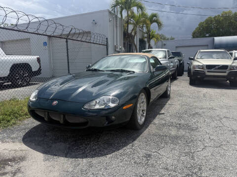 2000 Jaguar XKR