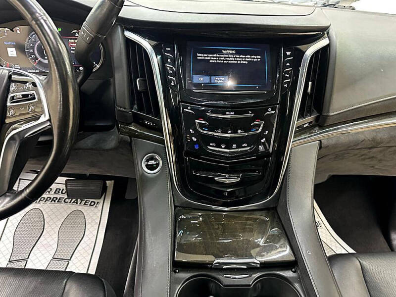 2017 Cadillac Escalade Platinum
