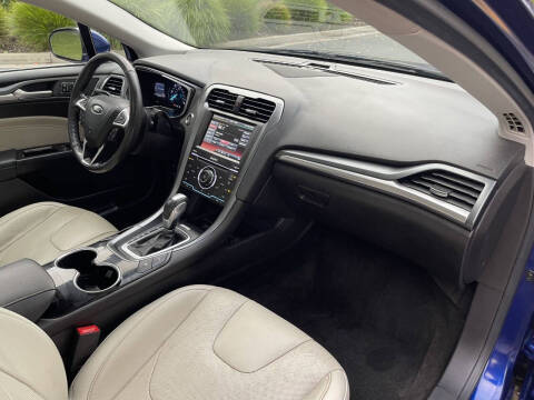 2015 Ford Fusion Energi Titanium