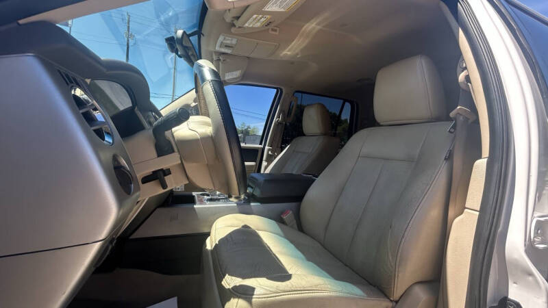 2013 Ford Expedition EL XLT