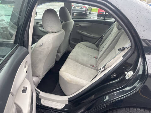 2013 Toyota Corolla LE