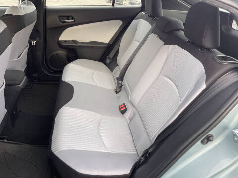 2017 Toyota Prius Two