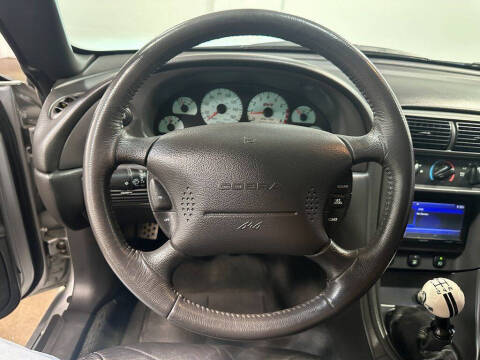 2001 Ford Mustang SVT Cobra