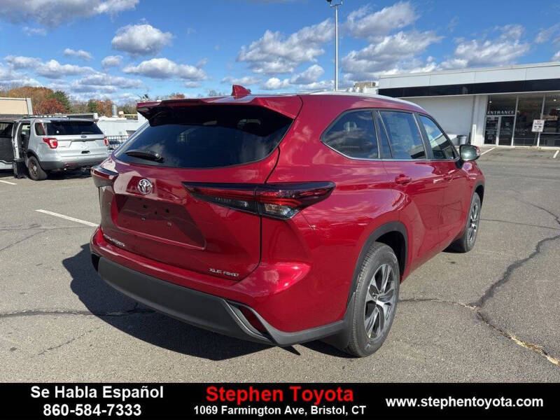 2026 Toyota Highlander XLE