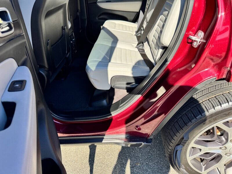 2018 Jeep Grand Cherokee Sterling Edition