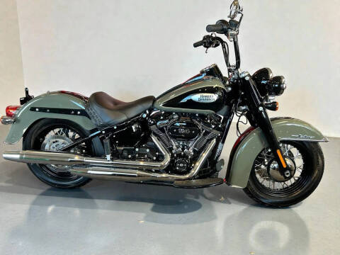 2021 Harley-Davidson FLHCS Heritage Classic 114