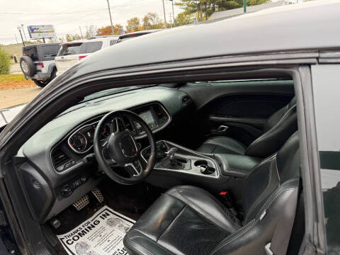 2016 Dodge Challenger SXT