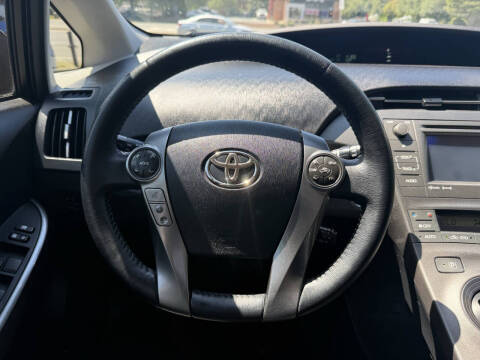 2013 Toyota Prius Three