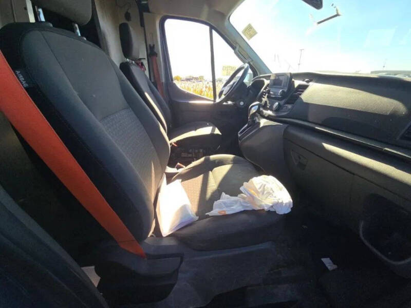 2021 Ford Transit 250