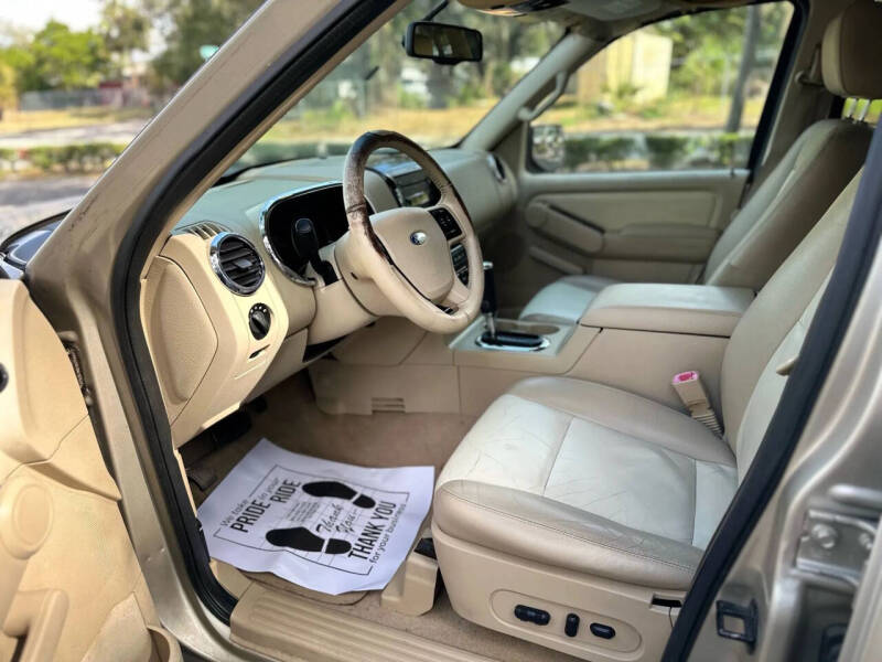 2006 Ford Explorer Limited