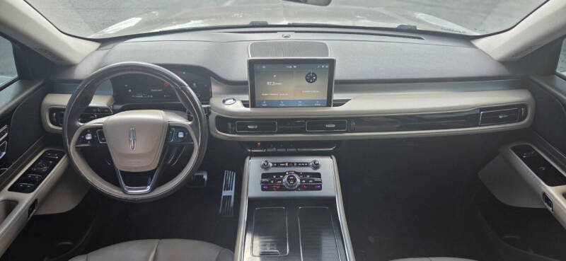 2021 Lincoln Aviator Standard