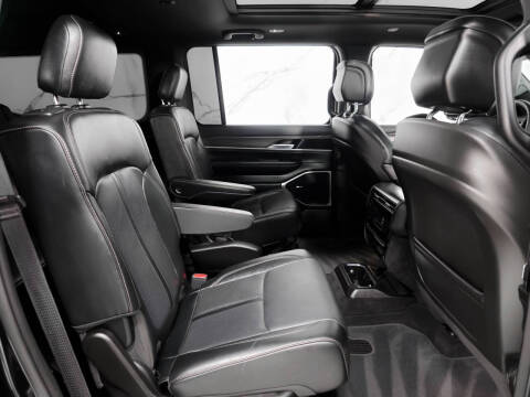 2023 Jeep Wagoneer Series II