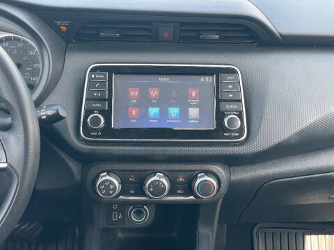 2021 Nissan Kicks S
