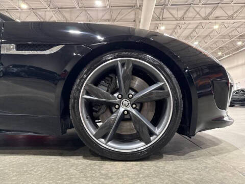 2014 Jaguar F-TYPE V8 S