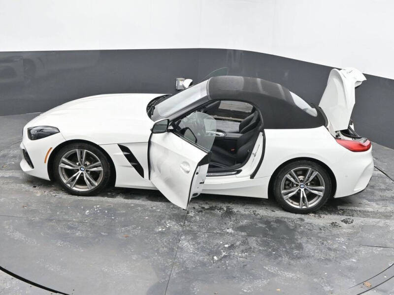 2025 BMW Z4 sDrive30i