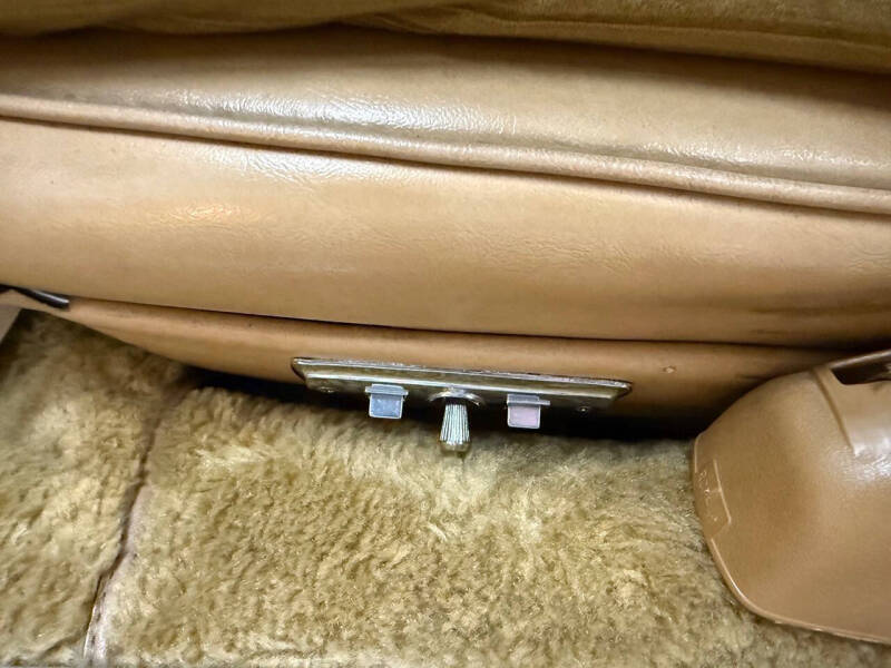 1976 Cadillac DeVille