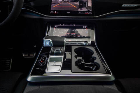 2025 Audi RS Q8 performance 4.0T quattro