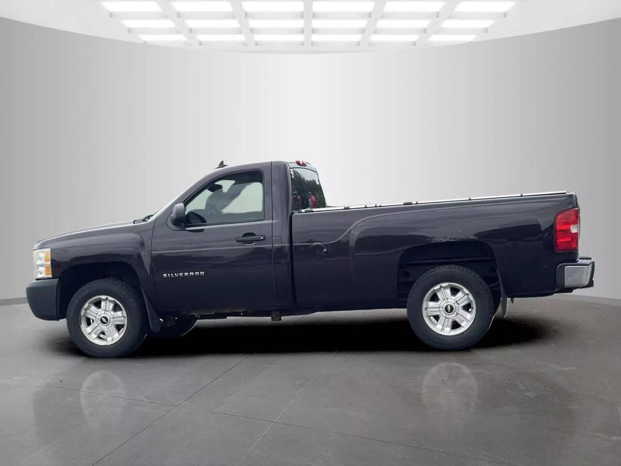 2008 Chevrolet Silverado 1500 for sale at Used Cars Toledo in Oregon, OH