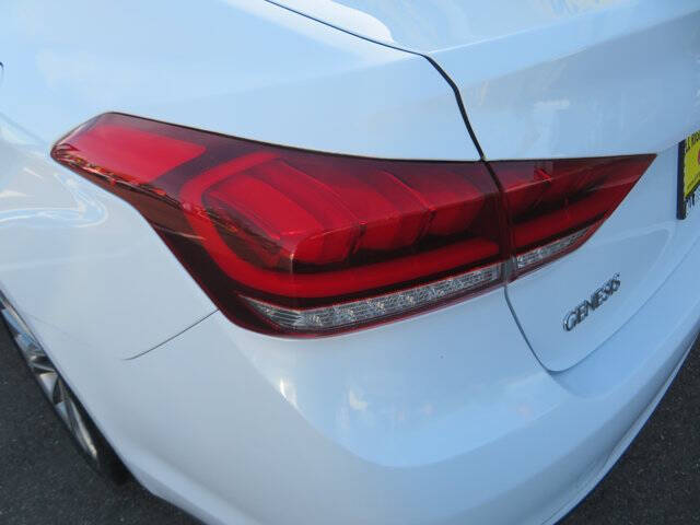 2015 Hyundai Genesis