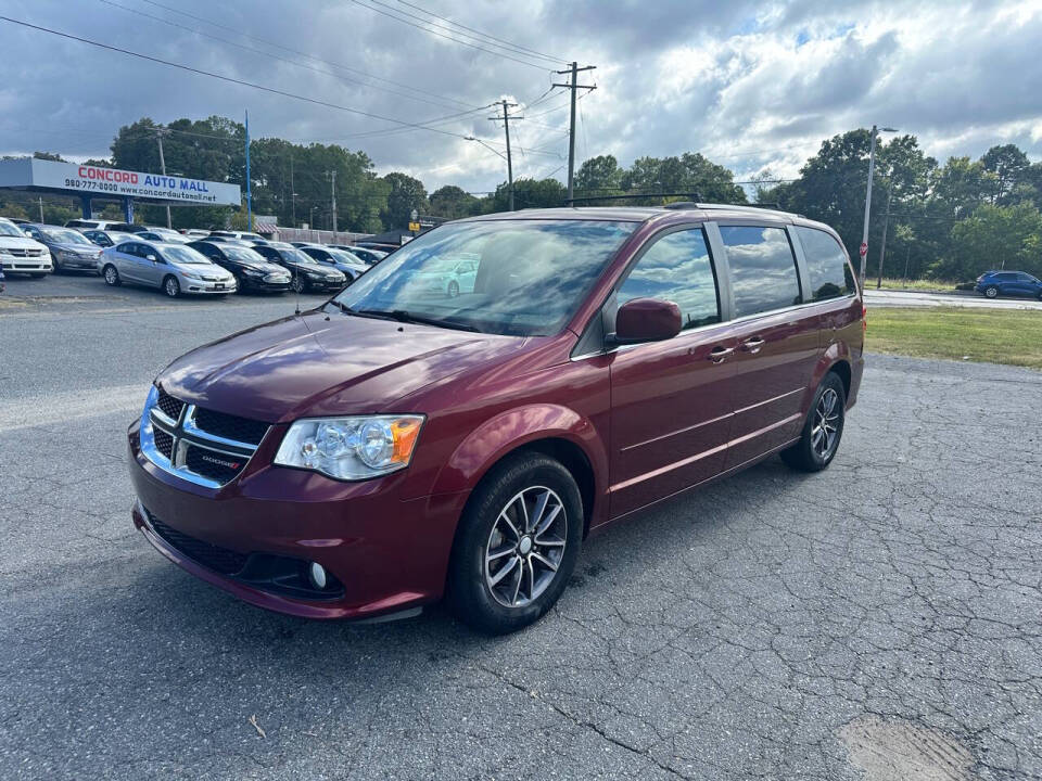 2017 Dodge Grand Caravan for sale at Concord Auto Mall in Concord, NC