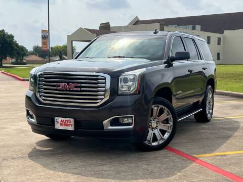 2017 GMC Yukon for sale at AUTO DIRECT Bellaire in Houston TX