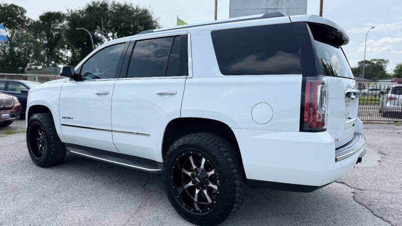 2016 GMC Yukon Denali