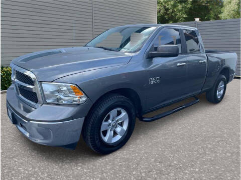 2013 RAM 1500 SLT